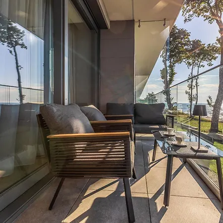 Baltic View 6-pax Latte